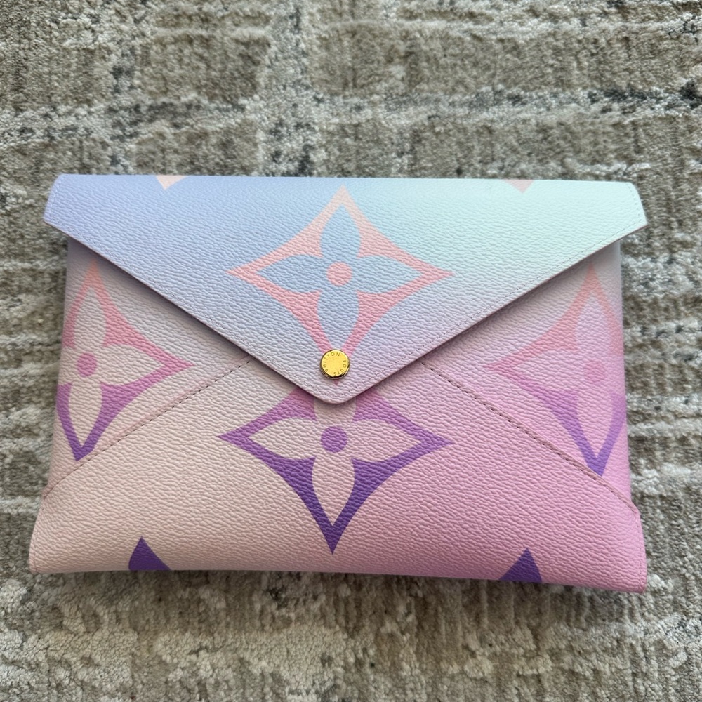 Louis Vuitton Large Kirigami pouch
